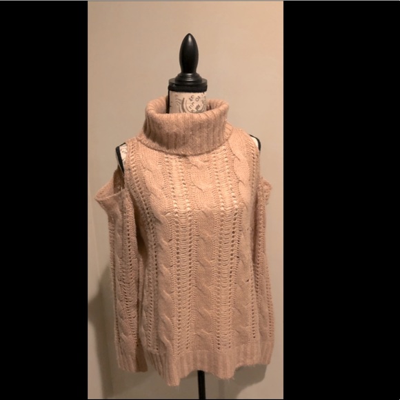 Apricot Elodie cut out turtleneck sweater - Picture 1 of 9